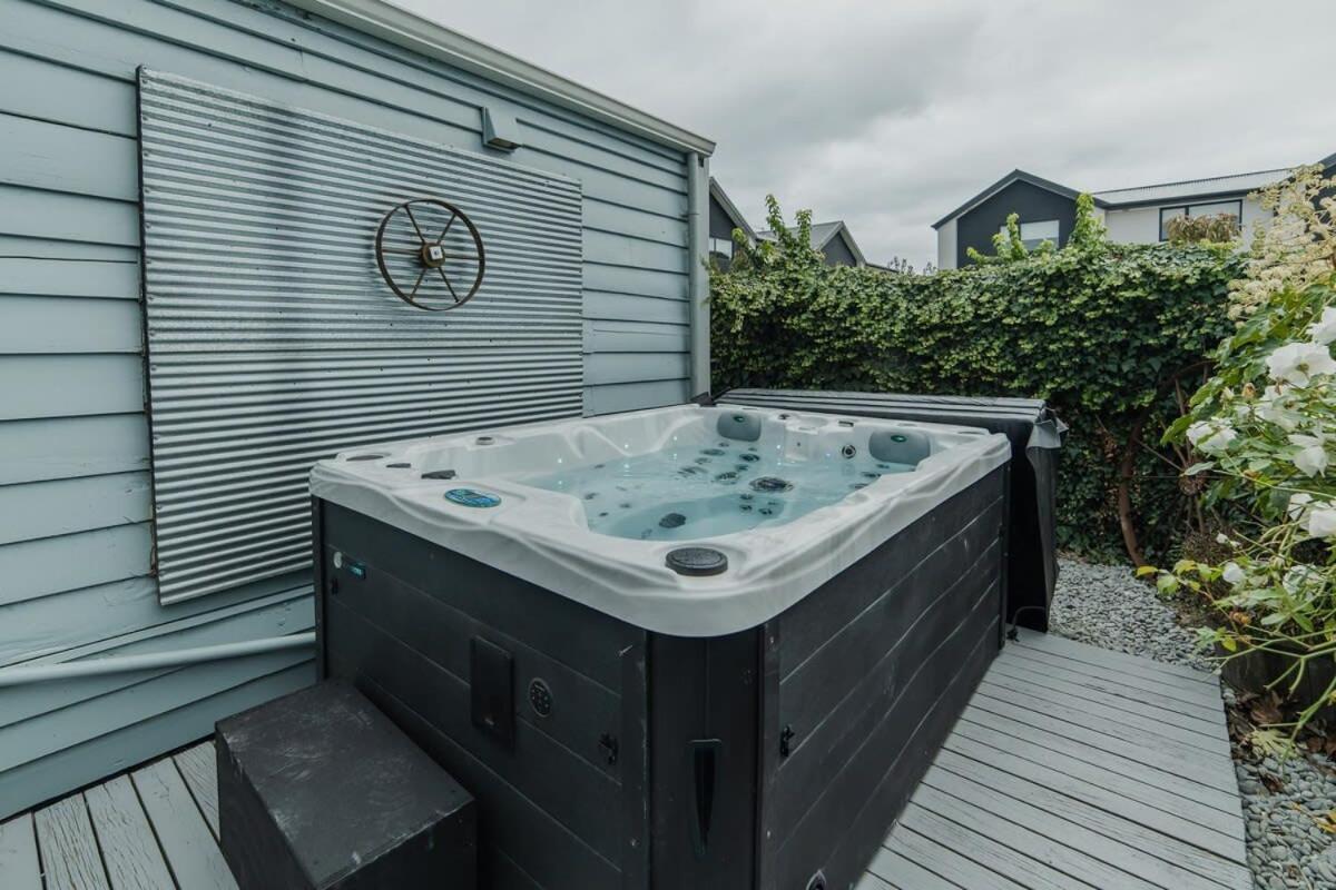 Peaceful & Hot Tub *
