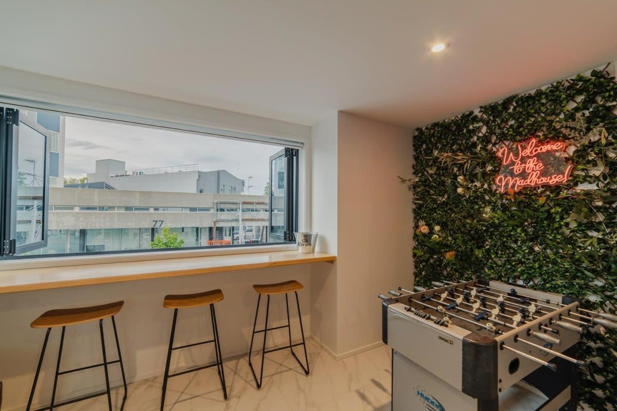 Madhouse Comfort - 2-br Haven On Tuam Street