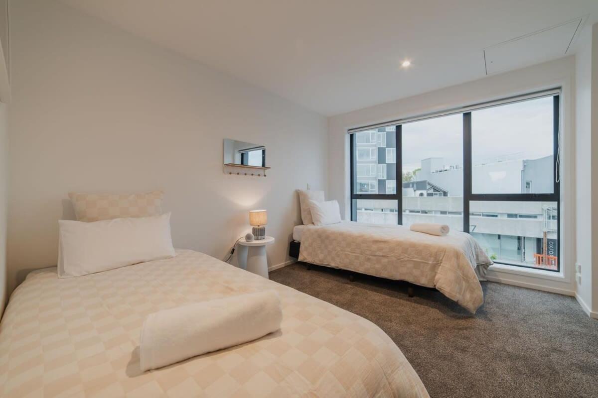 Madhouse Comfort - 2-br Haven On Tuam Street Christchurch