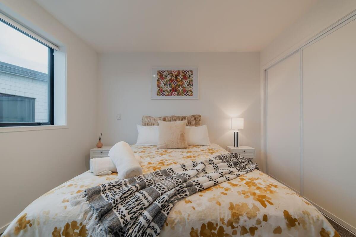 Madhouse Comfort - 2-br Haven On Tuam Street * Christchurch