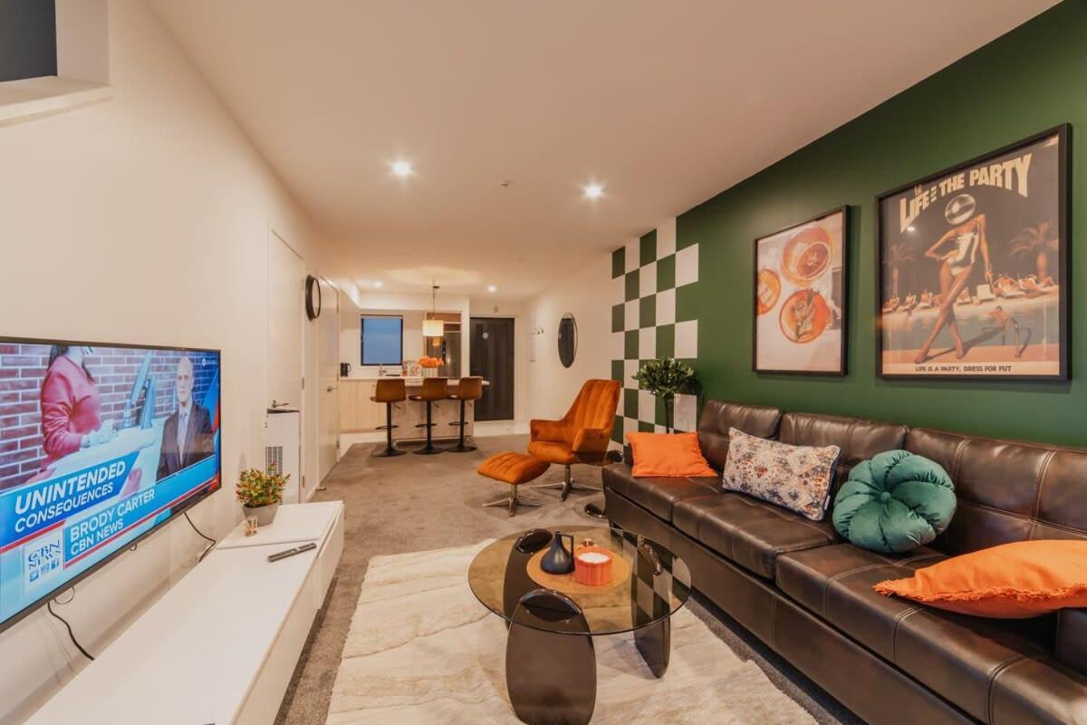The Riccarton Niche - Sleek 2-bedroom Urban Pad Christchurch