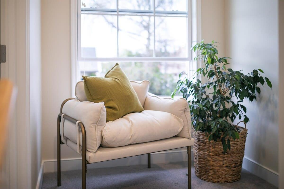 Parkside Heritage Retreat 3-bedroom Terrace Charm Holiday home