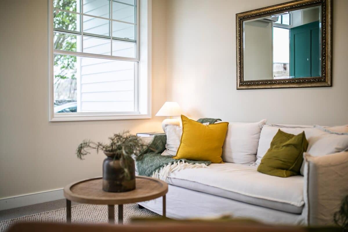 Parkside Heritage Retreat 3-bedroom Terrace Charm *