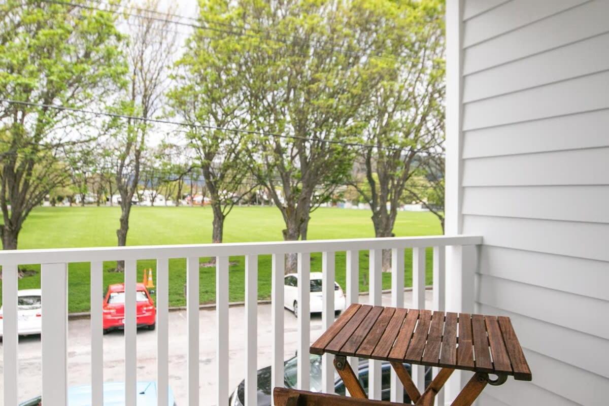Parkside Heritage Retreat 3-bedroom Terrace Charm * Christchurch