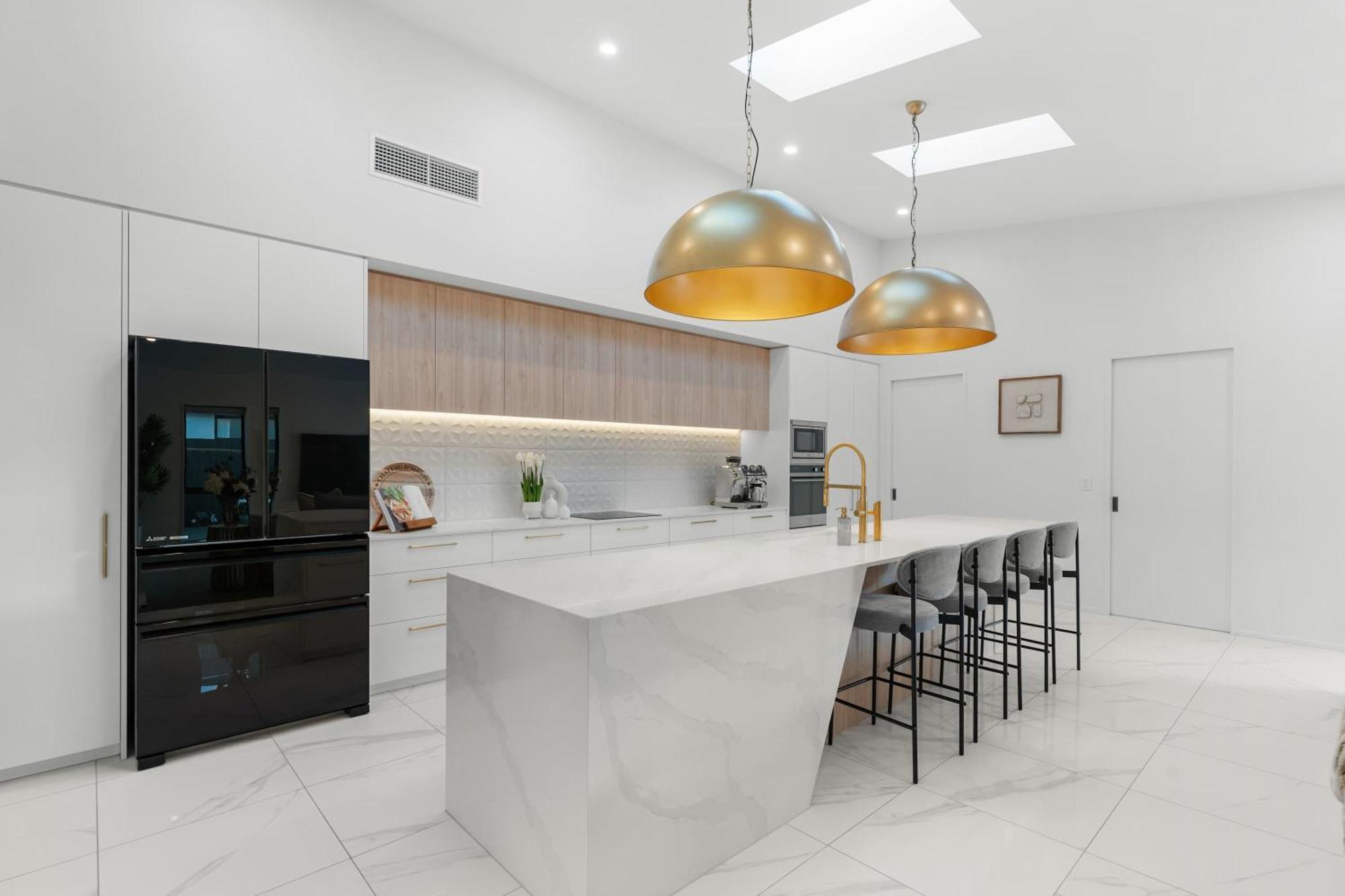 5-bed Luxury Living At It's Finest That Sleeps 10 Holiday home