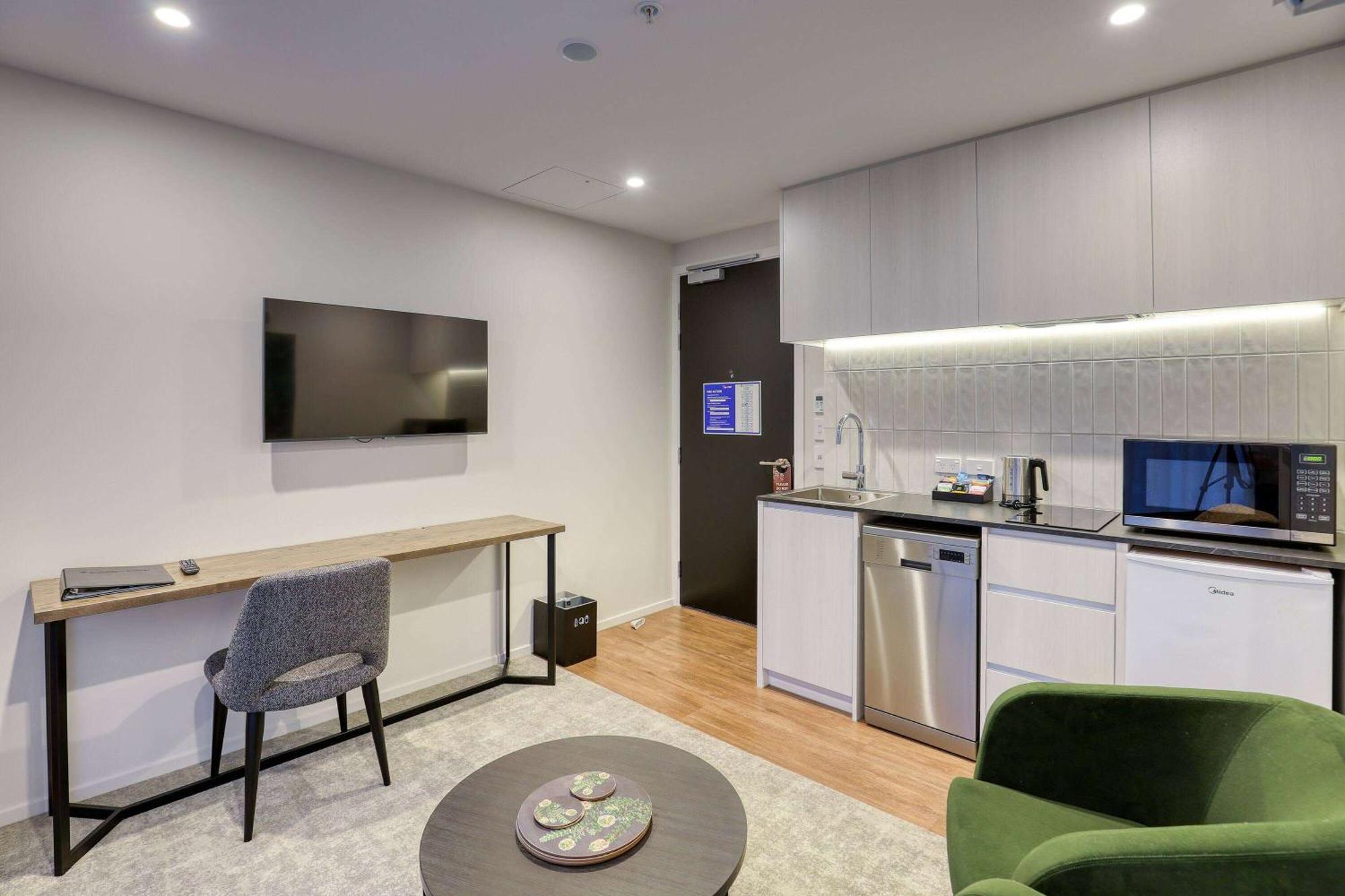 Wyndham Garden Kilmore Street