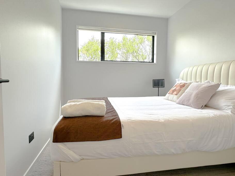 Cosy 3br Close To Uc