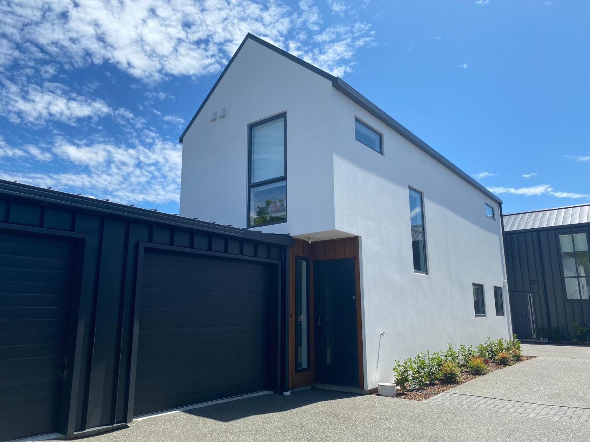 Chch Near Cbd Sleek New Townhouse 3 Beds 3 Bath With Onsite Garage Holiday home