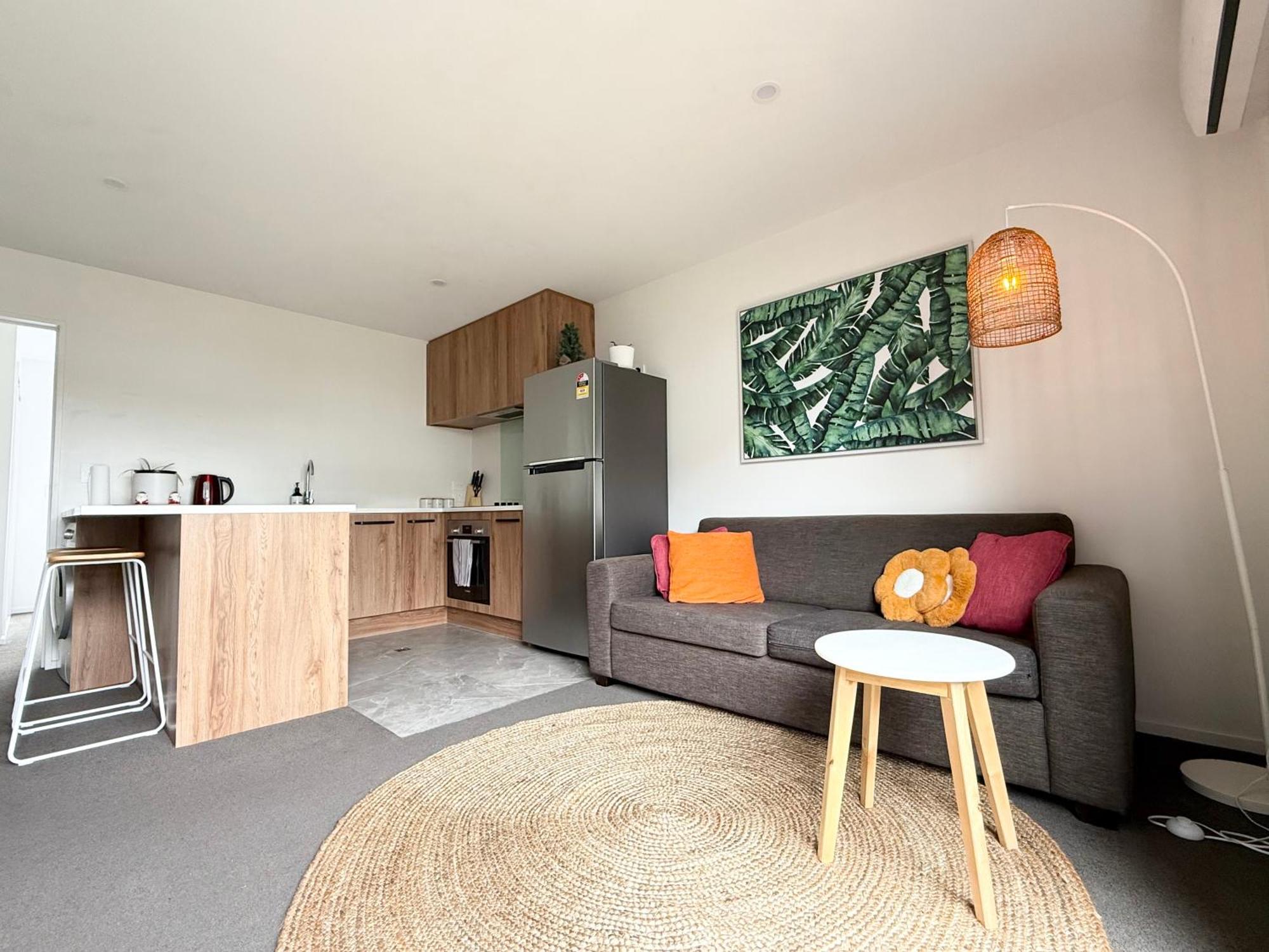 Apartment 3brm 3 Bathroom Townhouse Free Car Park *
