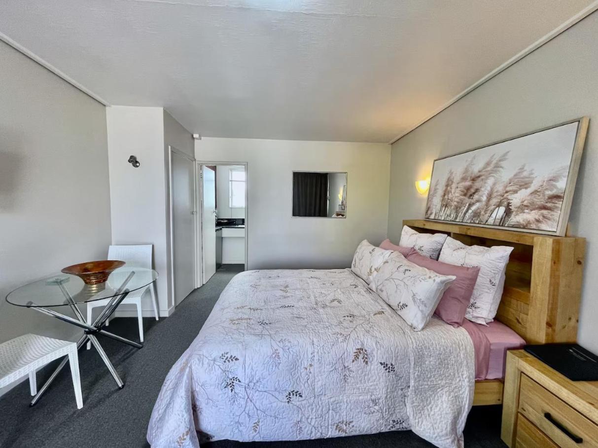 Motel Heart Of