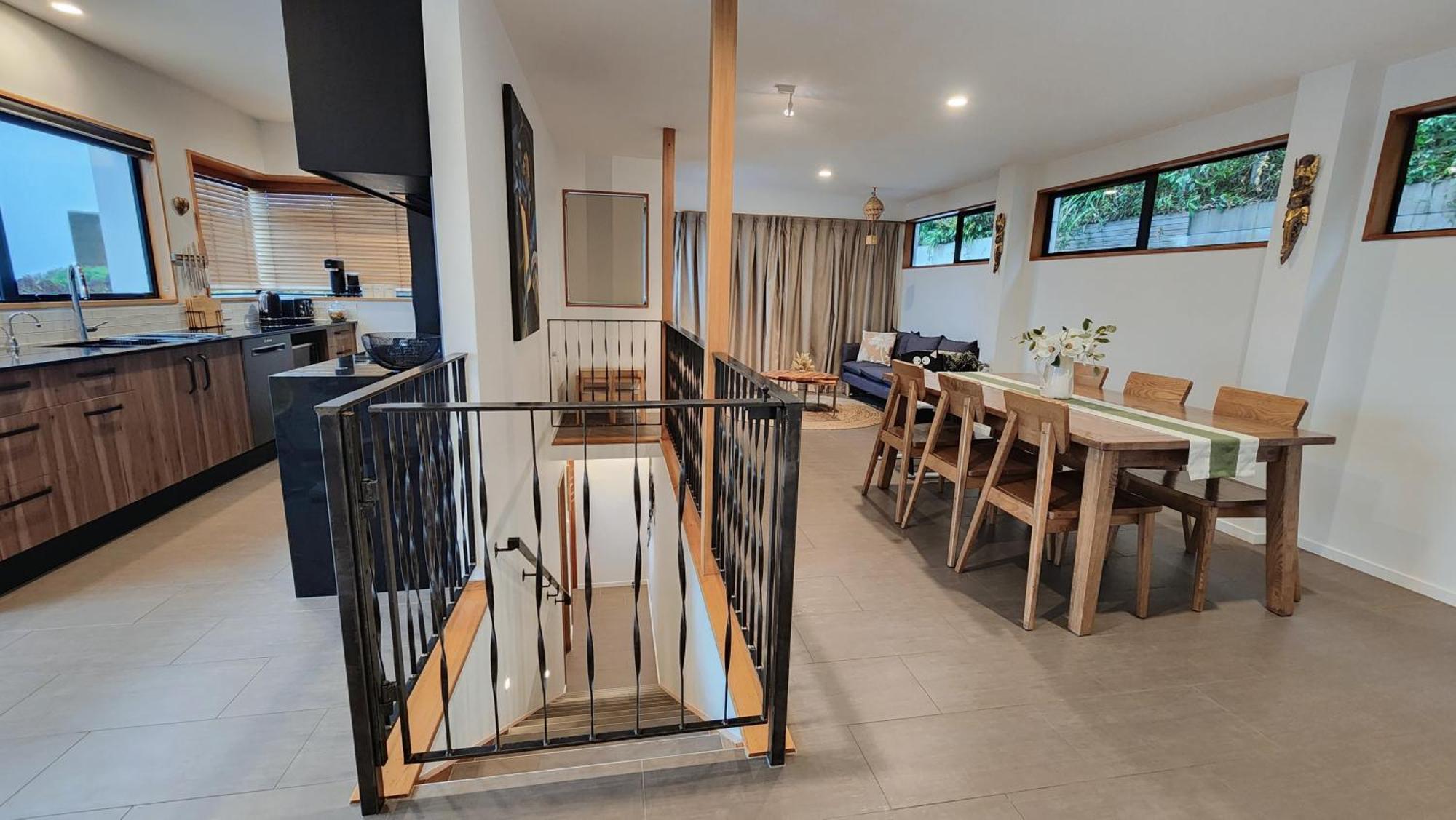 Oceanview Luxury 3brm Family Retreat Holiday home Christchurch