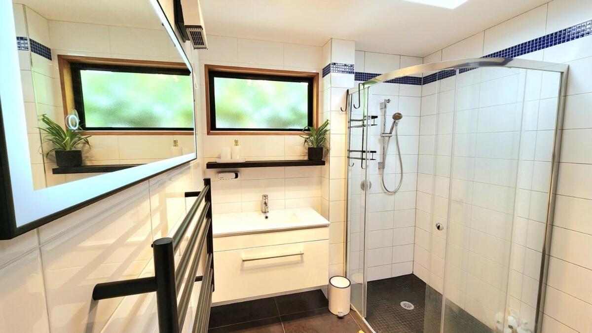 Oceanview Luxury 3brm Family Retreat