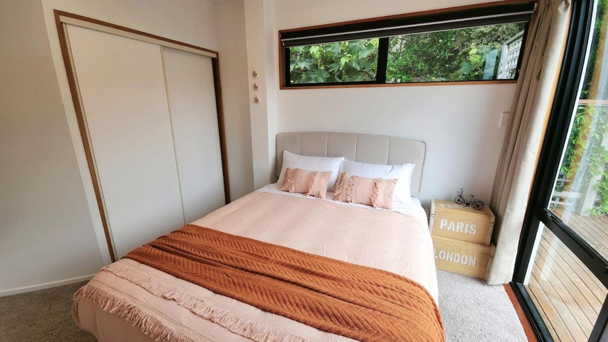 Oceanview Luxury 3brm Family Retreat Holiday home Christchurch