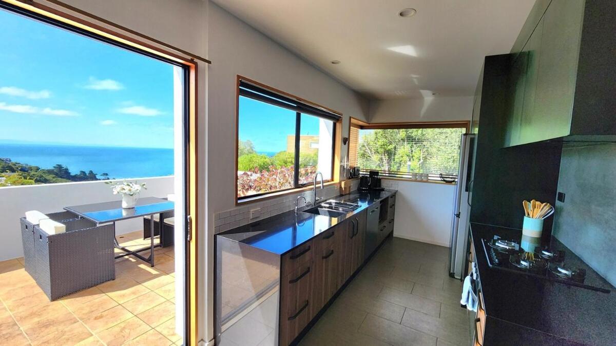 Holiday home Oceanview Luxury 3brm Family Retreat *