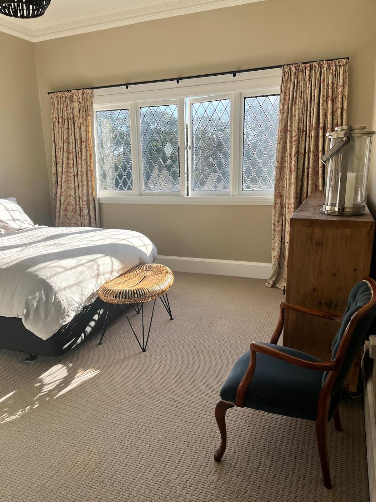 Cashmere Boutique Abode - Whole House
