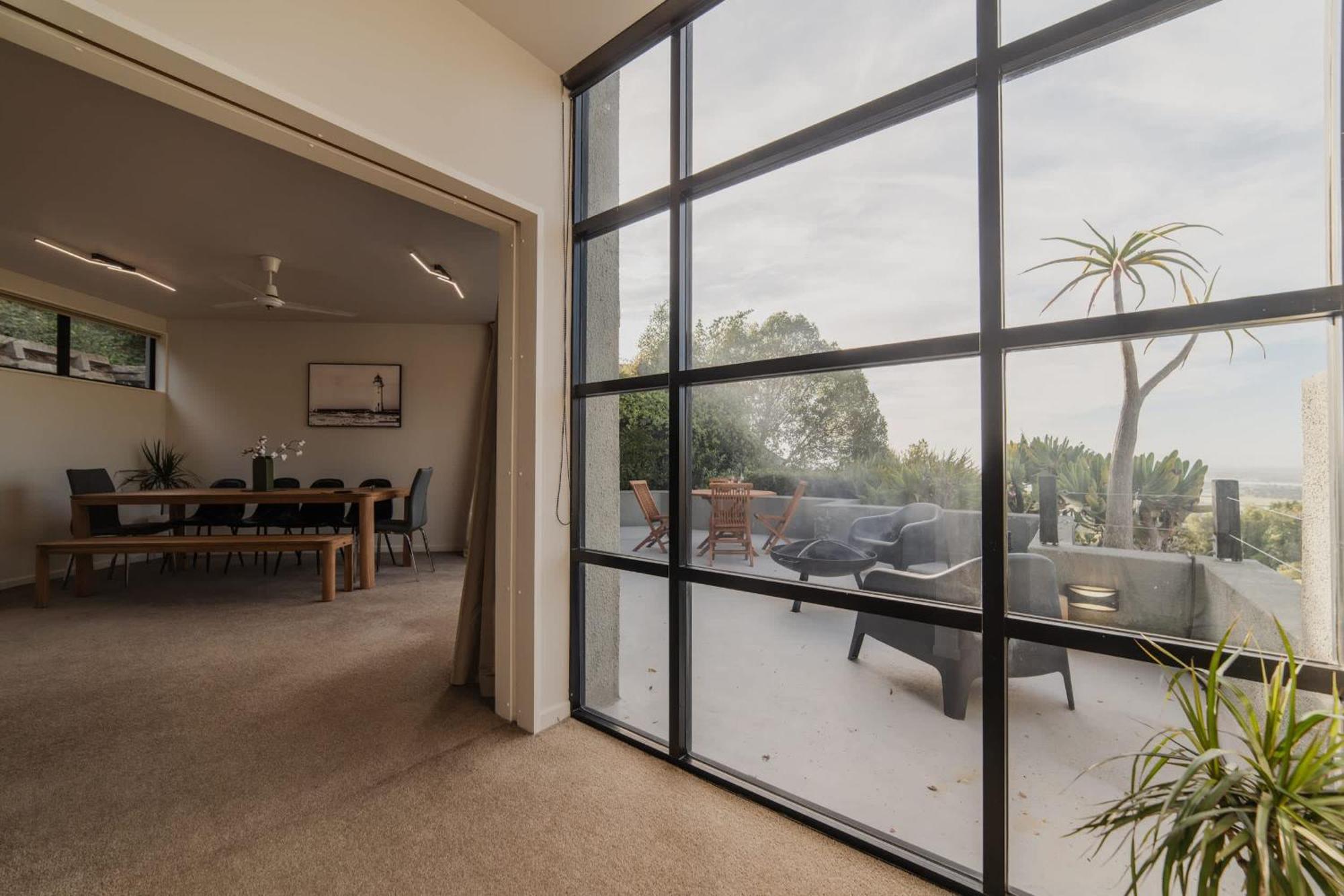 Adventure & Relaxation Cozy 3br With Games & Scenic Views Apartment