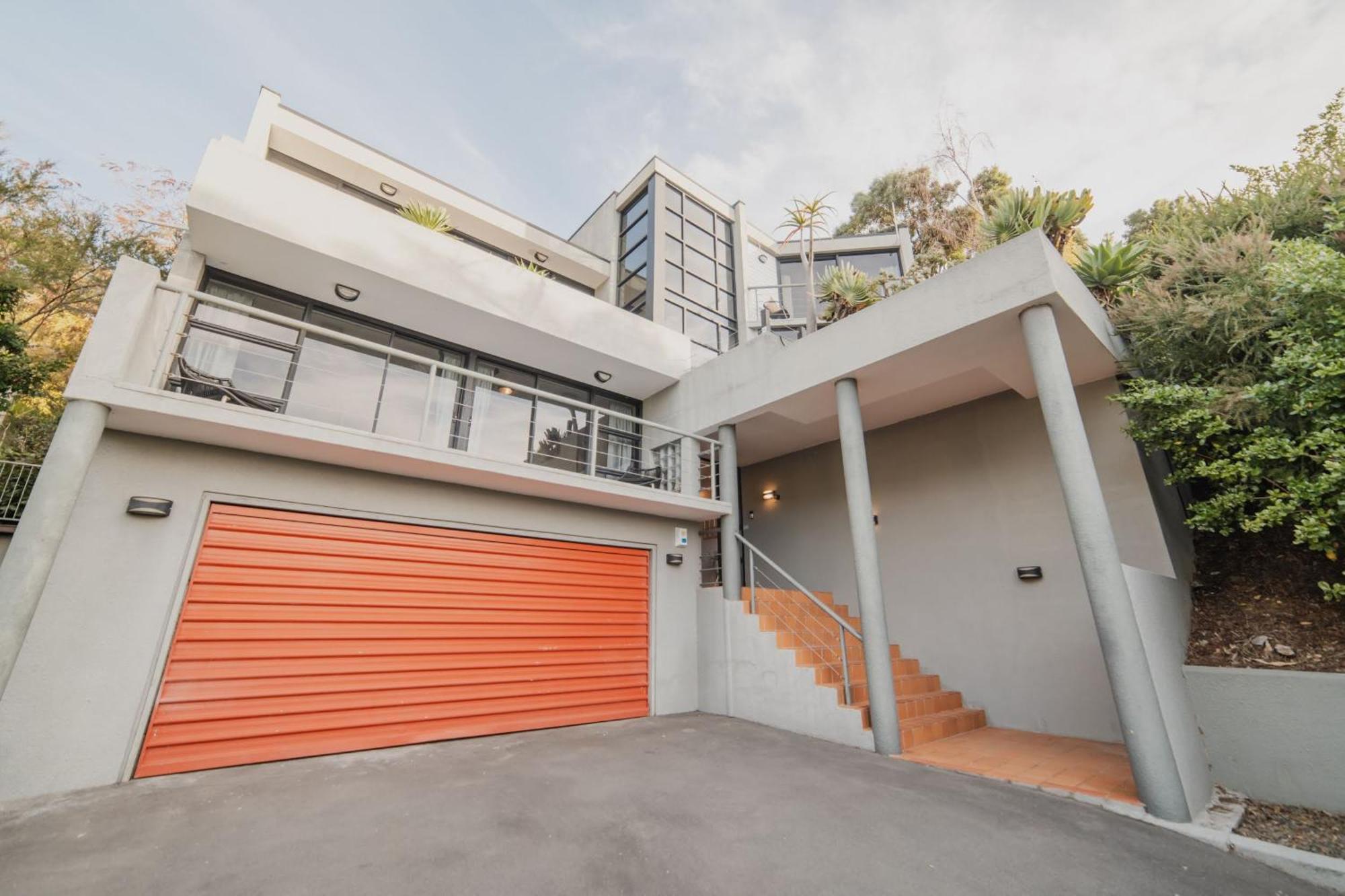 Adventure & Relaxation Cozy 3br With Games & Scenic Views Apartment *