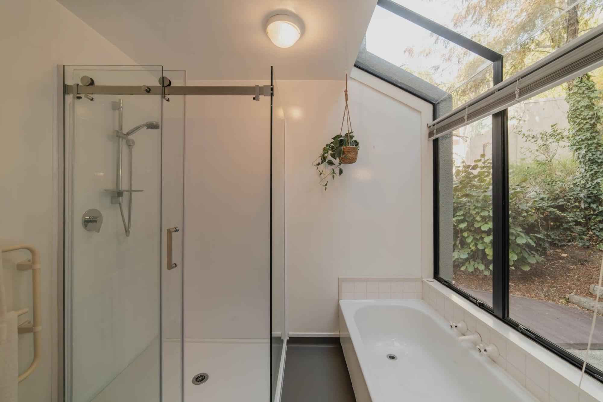 Apartment Adventure & Relaxation Cozy 3br With Games & Scenic Views Christchurch