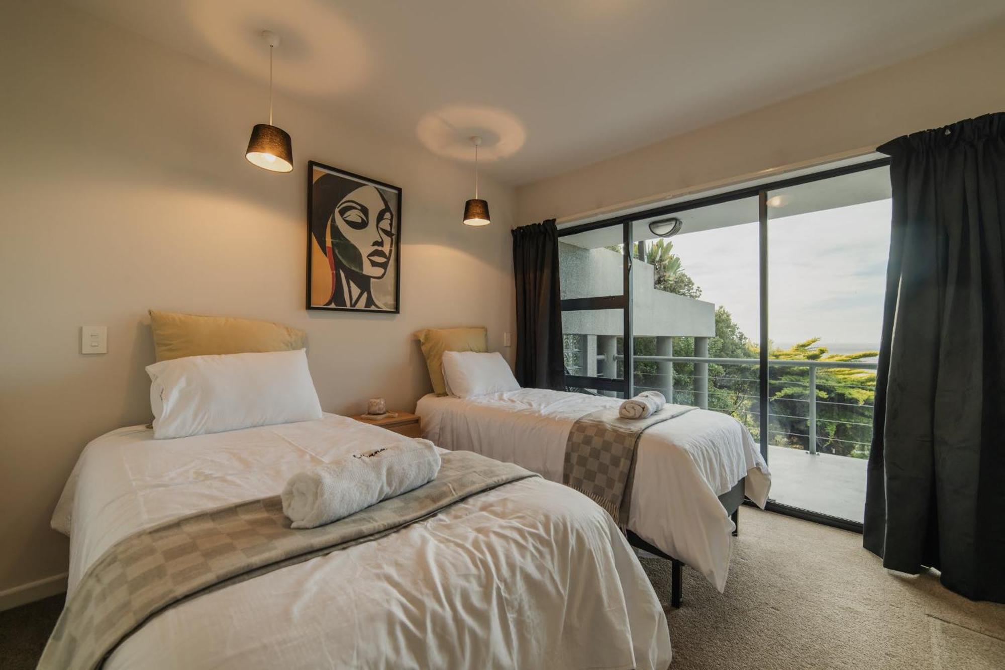Adventure & Relaxation Cozy 3br With Games & Scenic Views Apartment