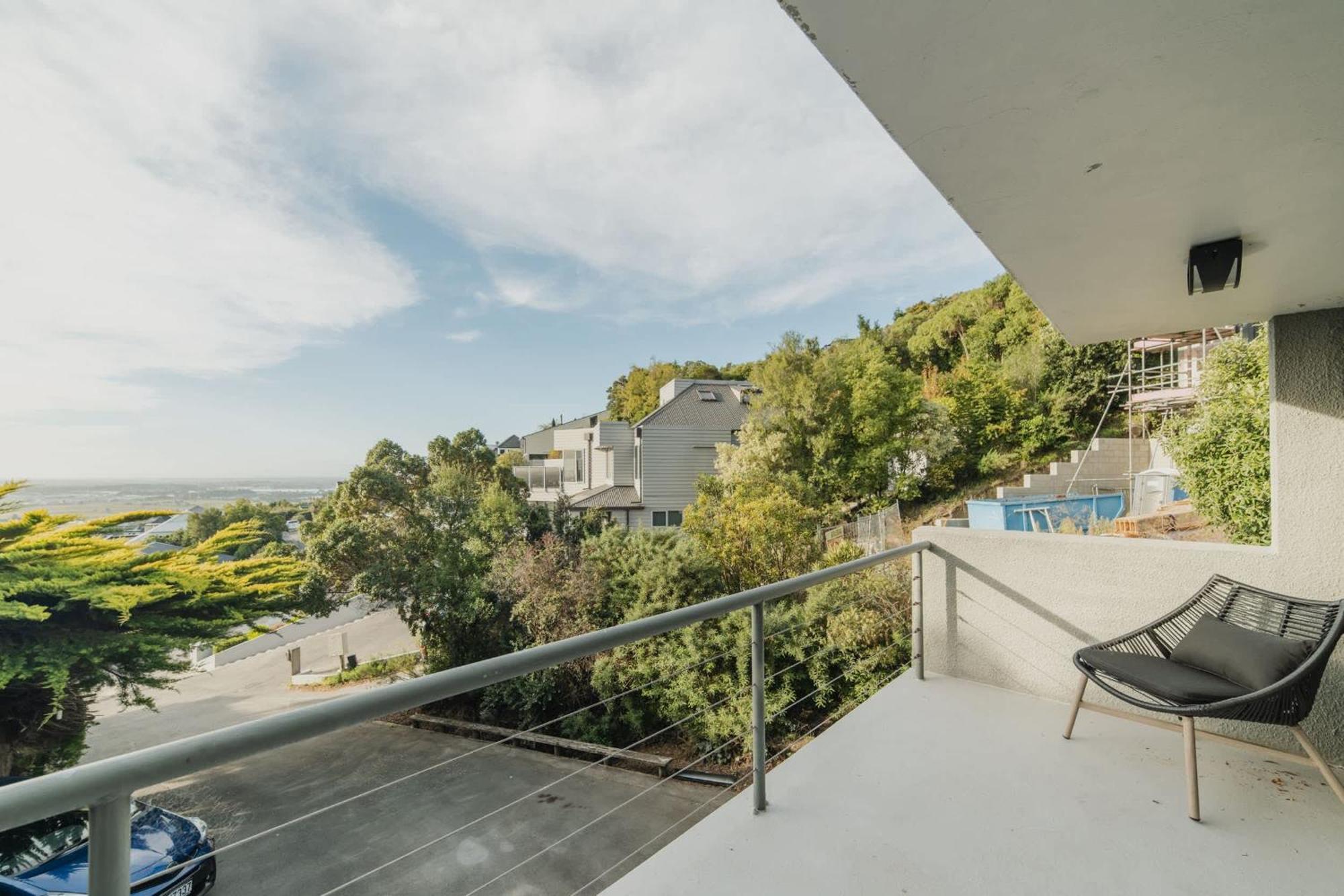 Adventure & Relaxation Cozy 3br With Games & Scenic Views Apartment