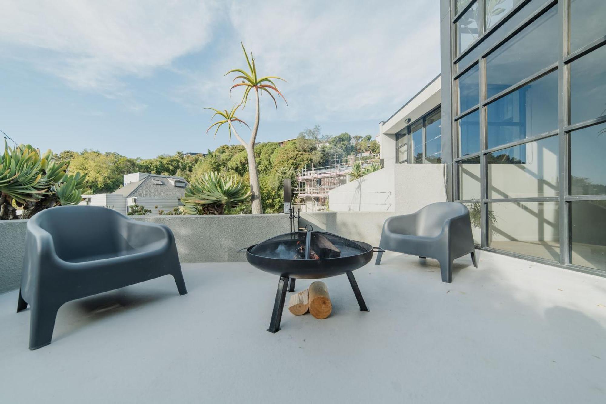 Apartment Adventure & Relaxation Cozy 3br With Games & Scenic Views