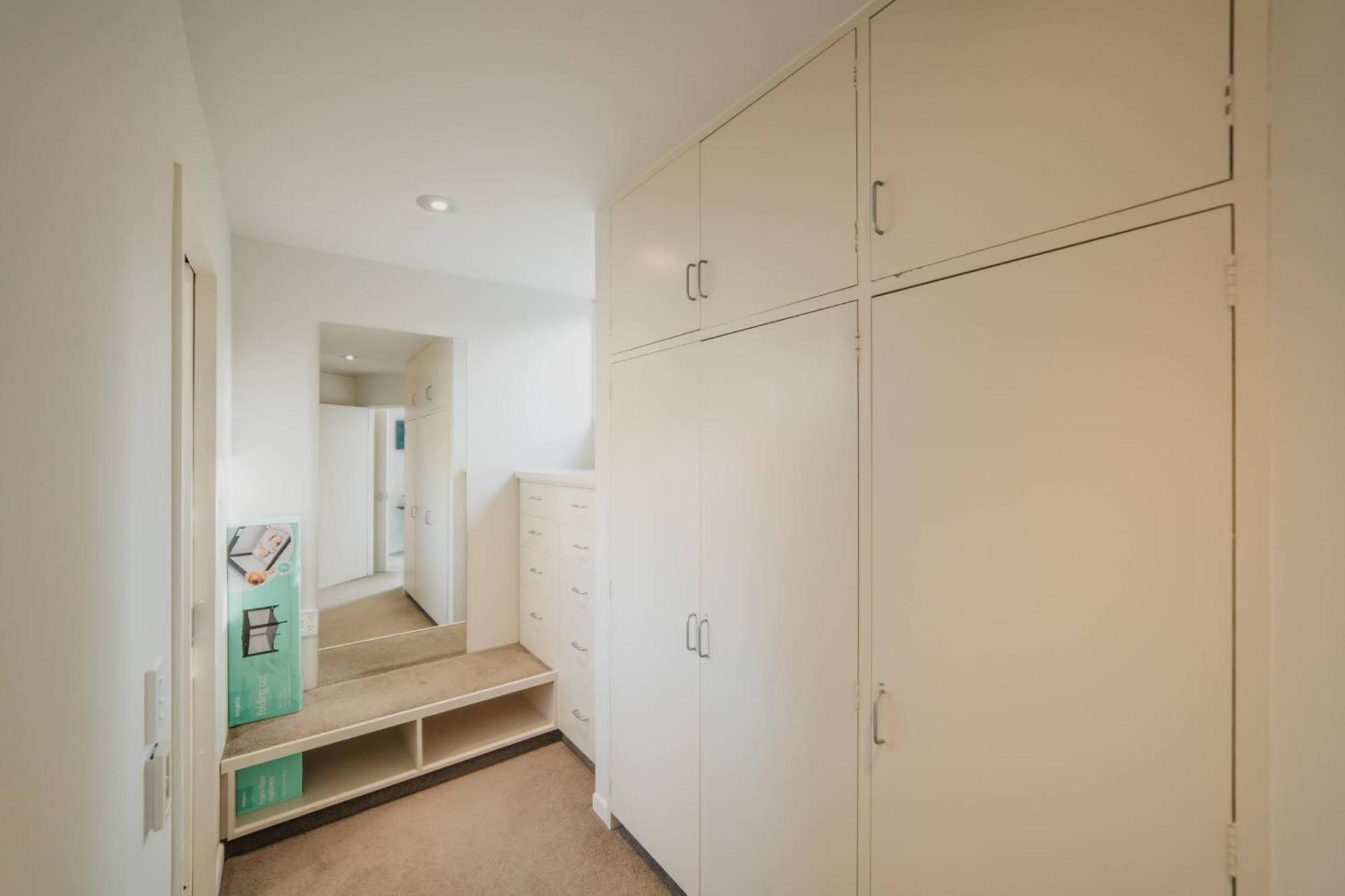 Apartment Adventure & Relaxation Cozy 3br With Games & Scenic Views