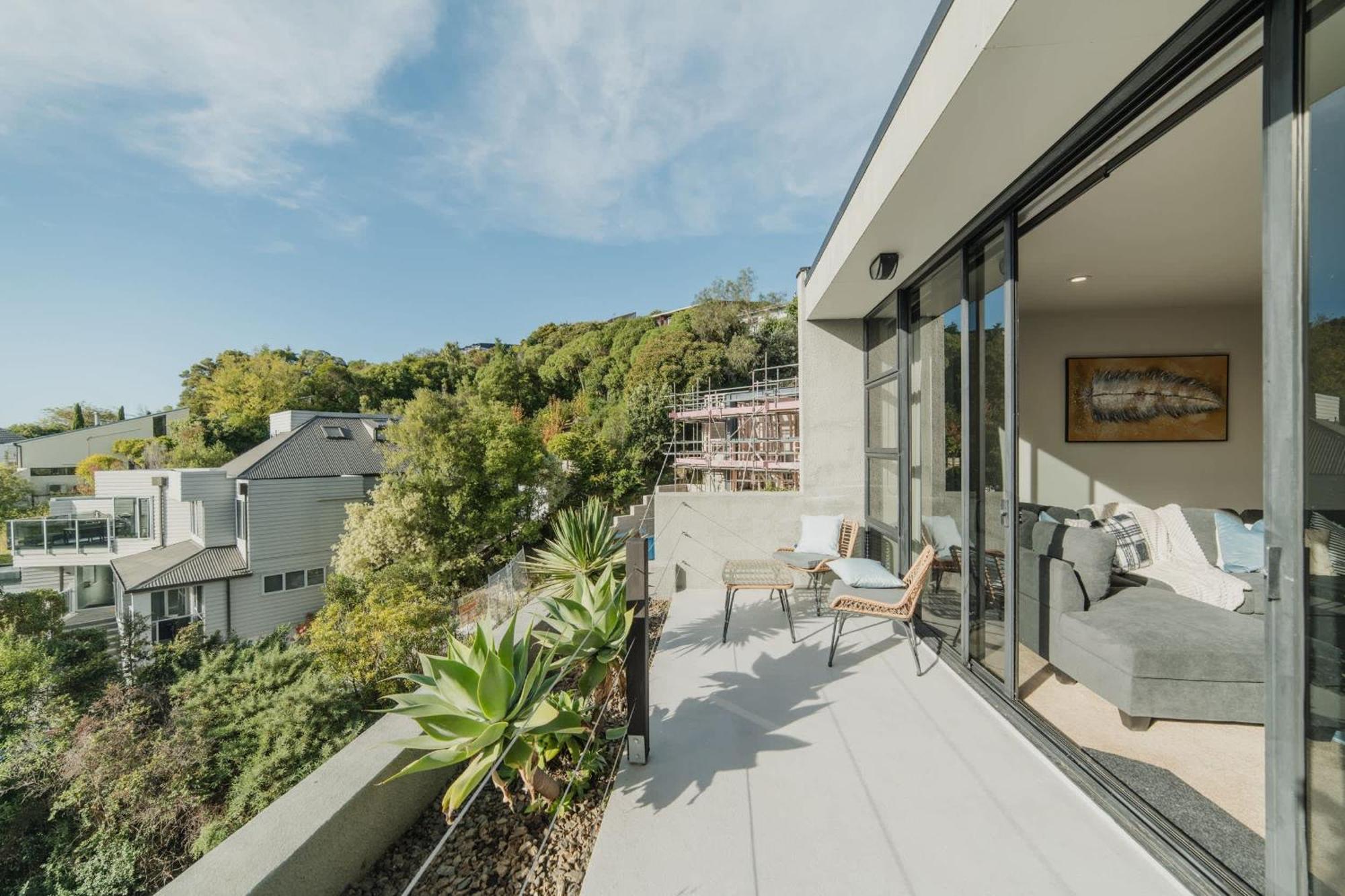Apartment Adventure & Relaxation Cozy 3br With Games & Scenic Views