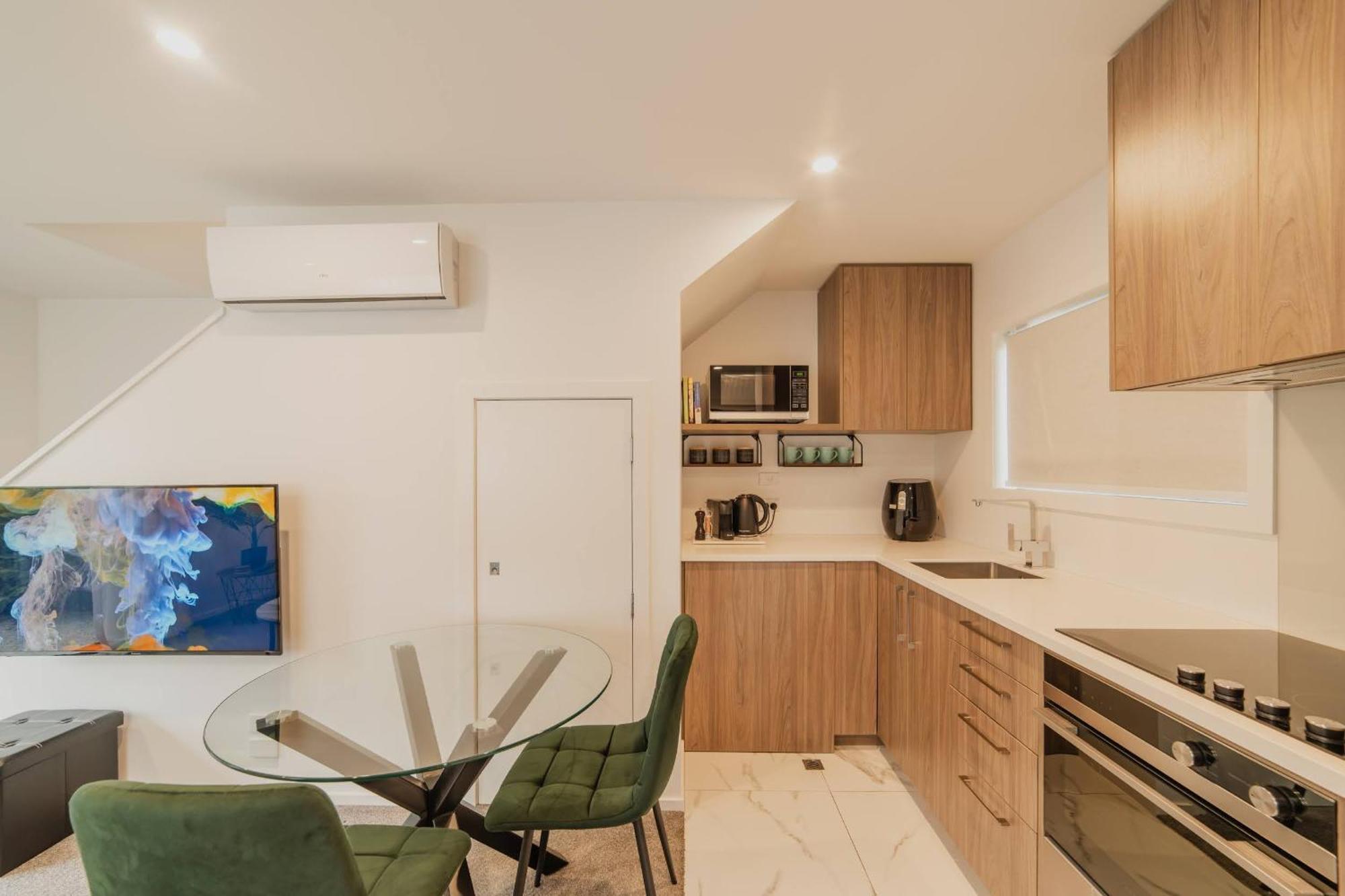 Bright Base - 1bed Kitchen Outdoor Space Holiday home
