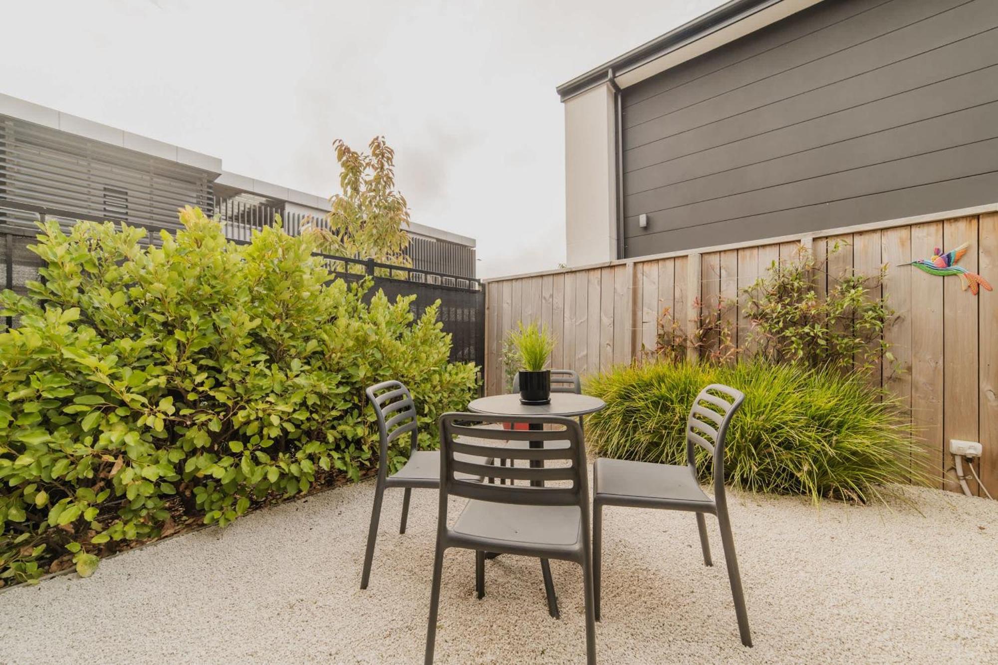 Bright Base - 1bed Kitchen Outdoor Space Holiday home