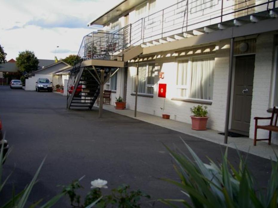 The Adelphi