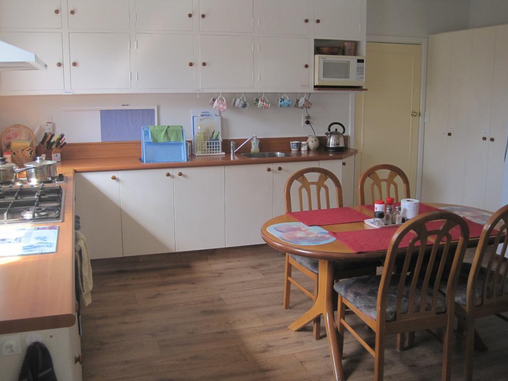 Albergue Canterbury House Backpackers