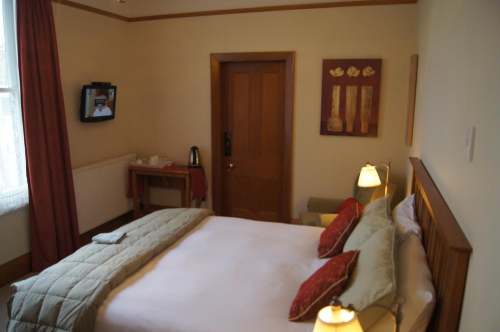 Belmont On Harewood Bed & Breakfast 4*