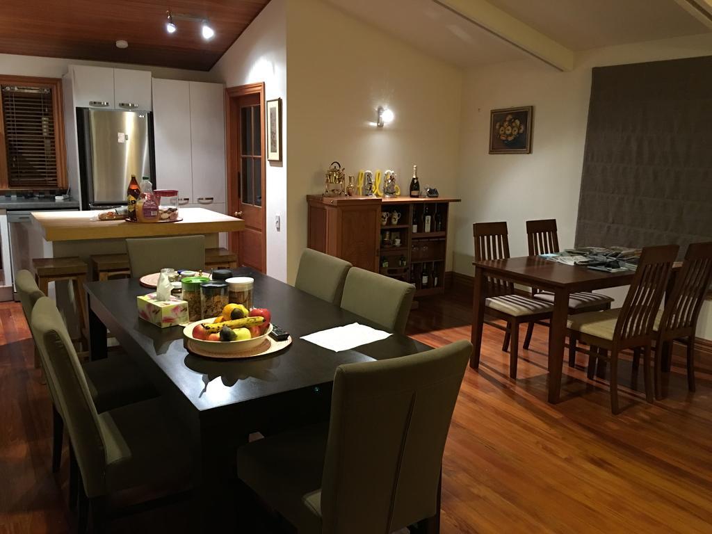 Monica Guest House Bed & Breakfast *