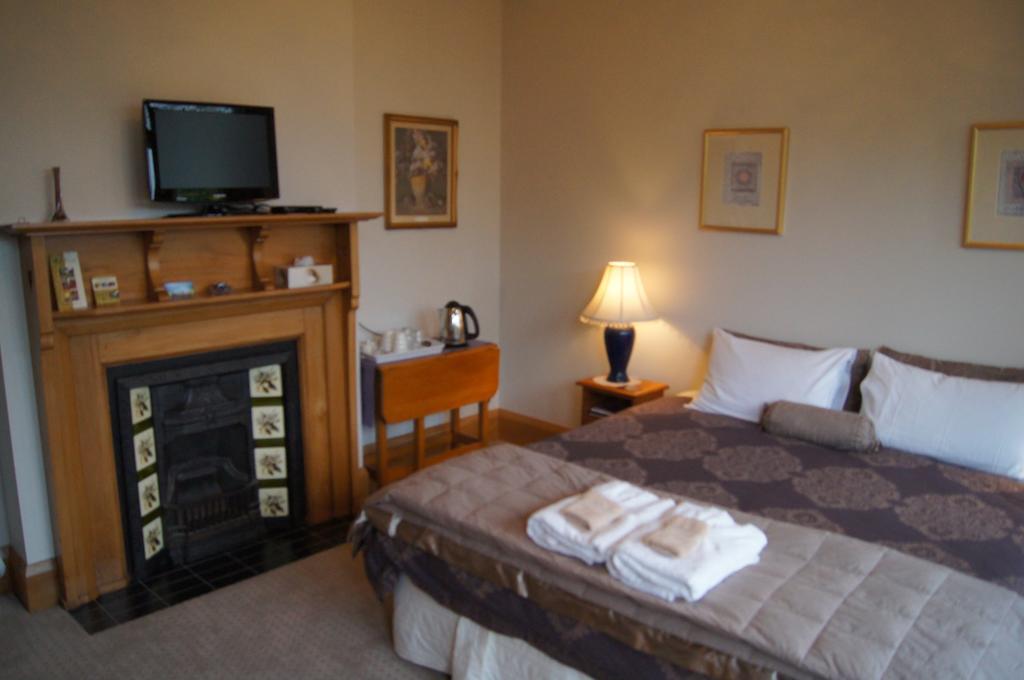 Bed & Breakfast Belmont On Harewood 4*