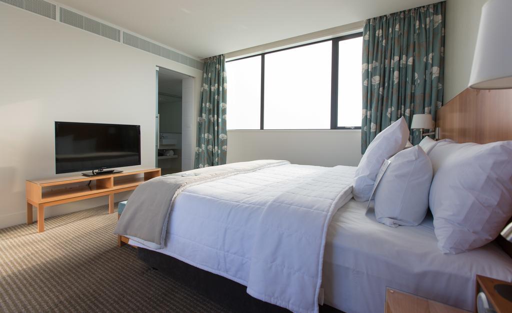 Hotel Commodore Airport