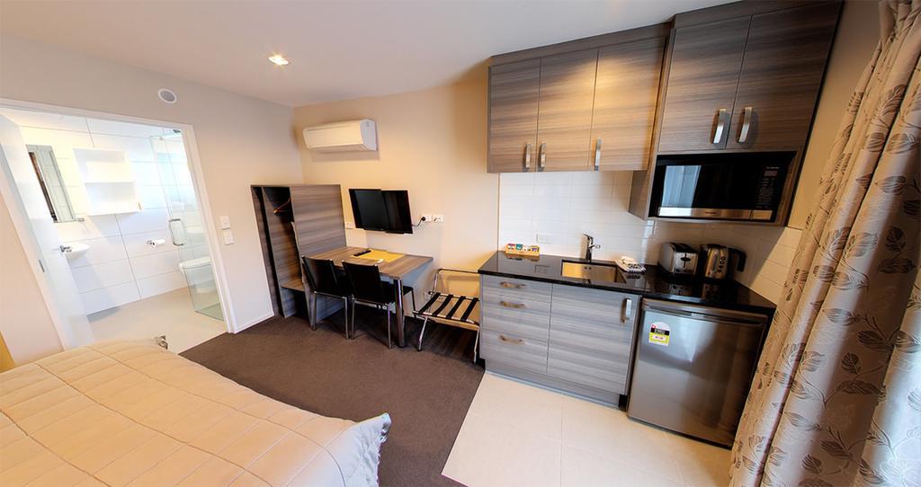 118 4* Christchurch