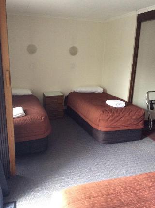 Adorian 3* Christchurch