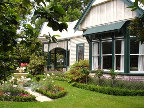 Belmont On Harewood Bed & Breakfast 4*