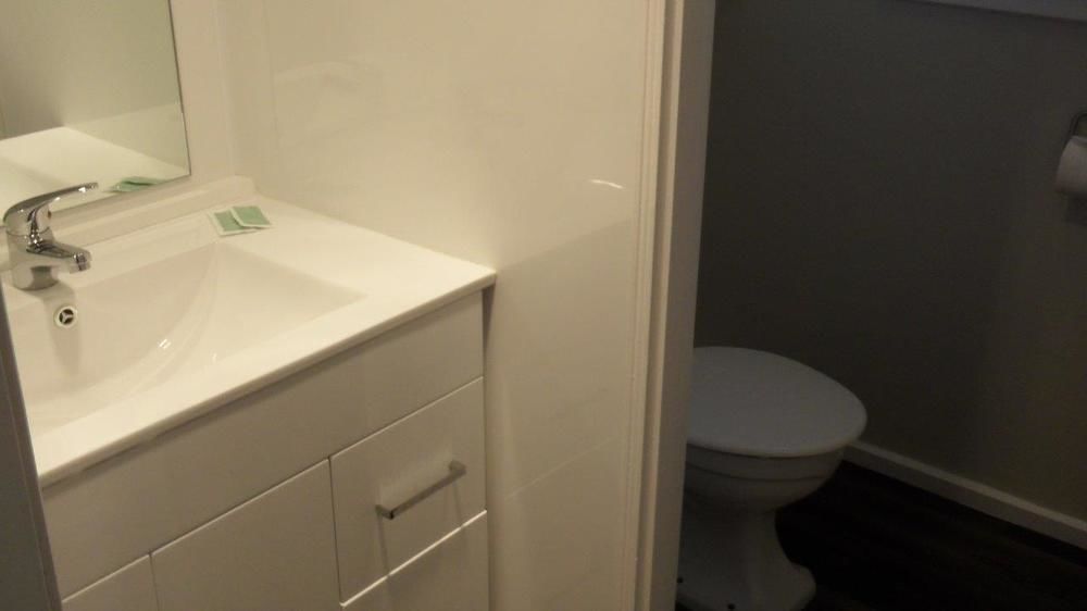 Adorian 3* Christchurch