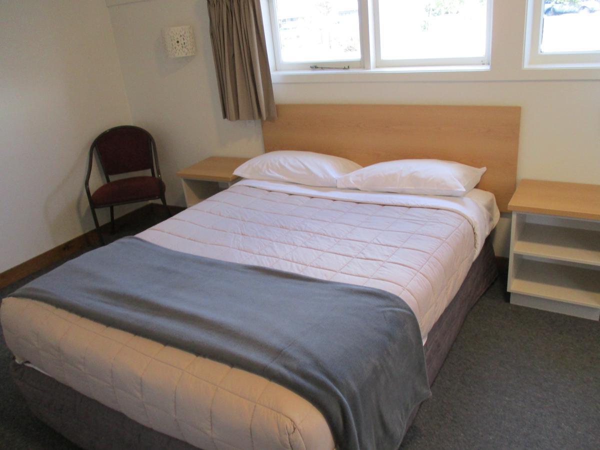 The Redwood 3* Christchurch