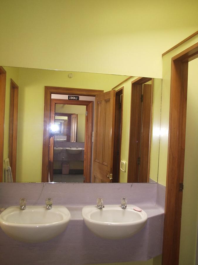 Avon Backpackers Hostel