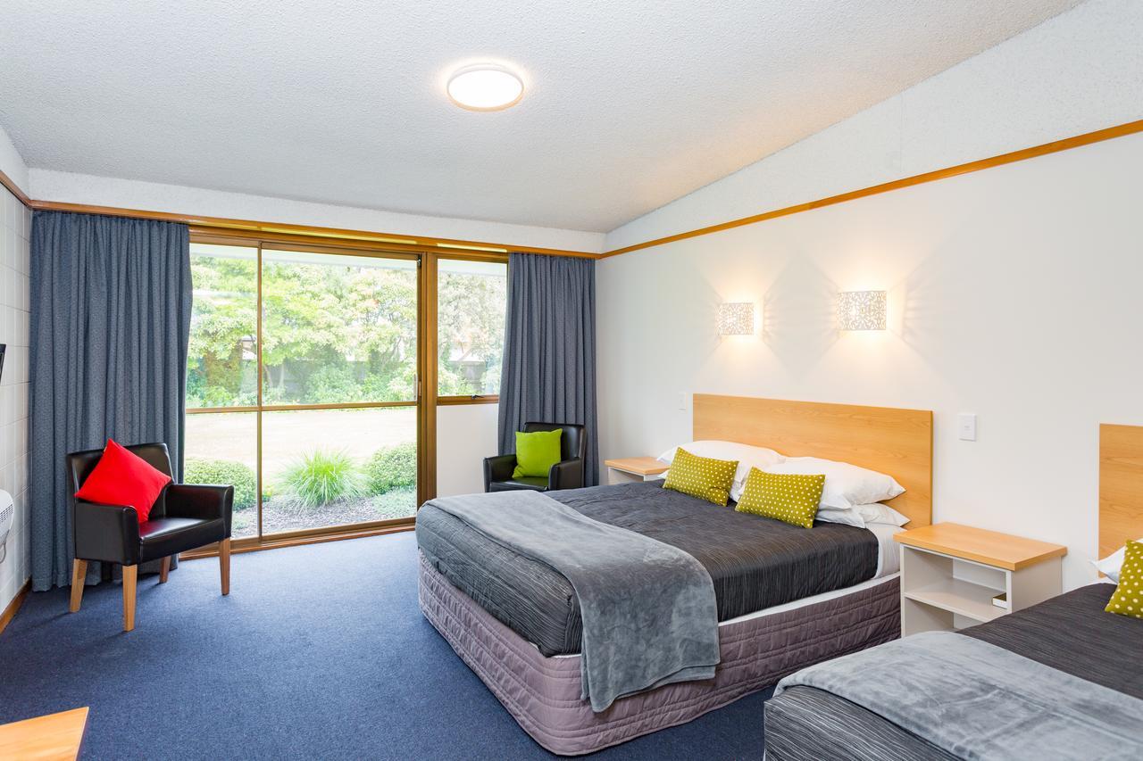 The Redwood 3*