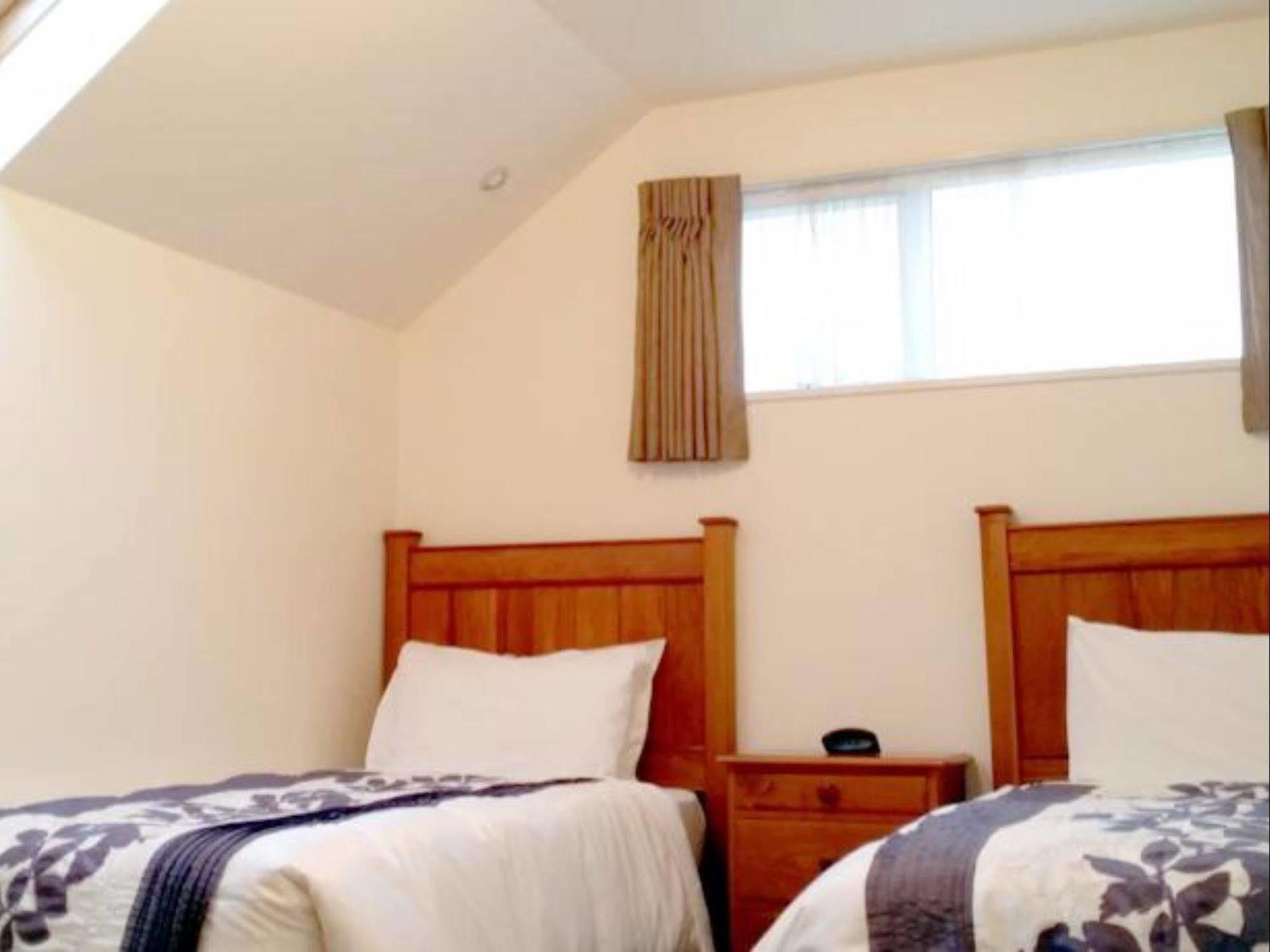 Motel Rosewood Court Christchurch