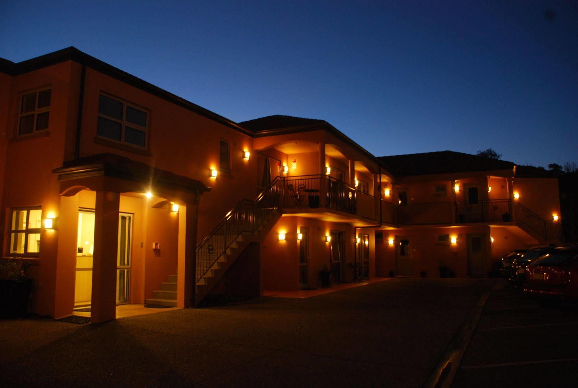 166 Majestic Court 4* Christchurch