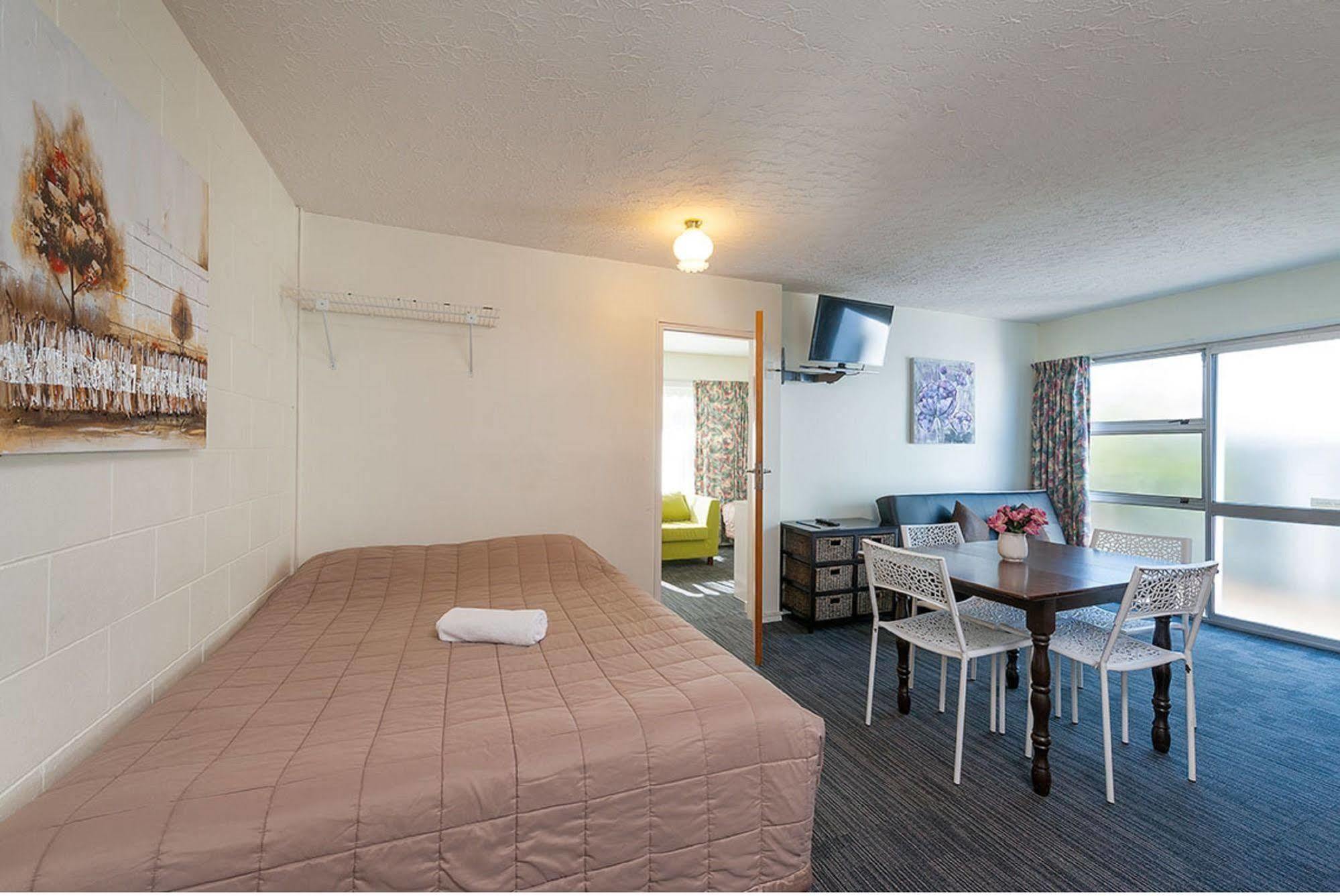 City Worcester Motel 3*