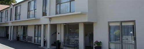 Deans Bush Motel Christchurch
