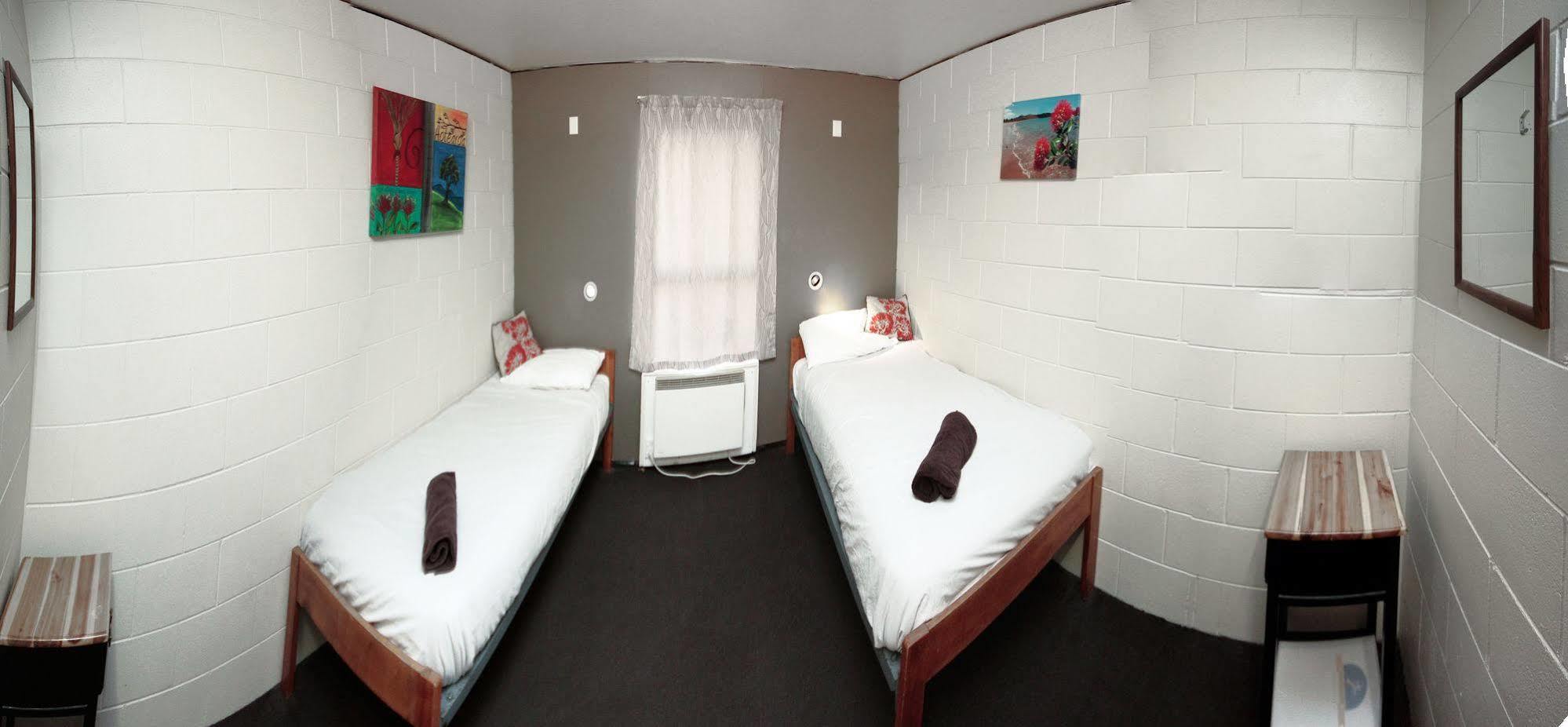 Around The World Backpackers Hostel