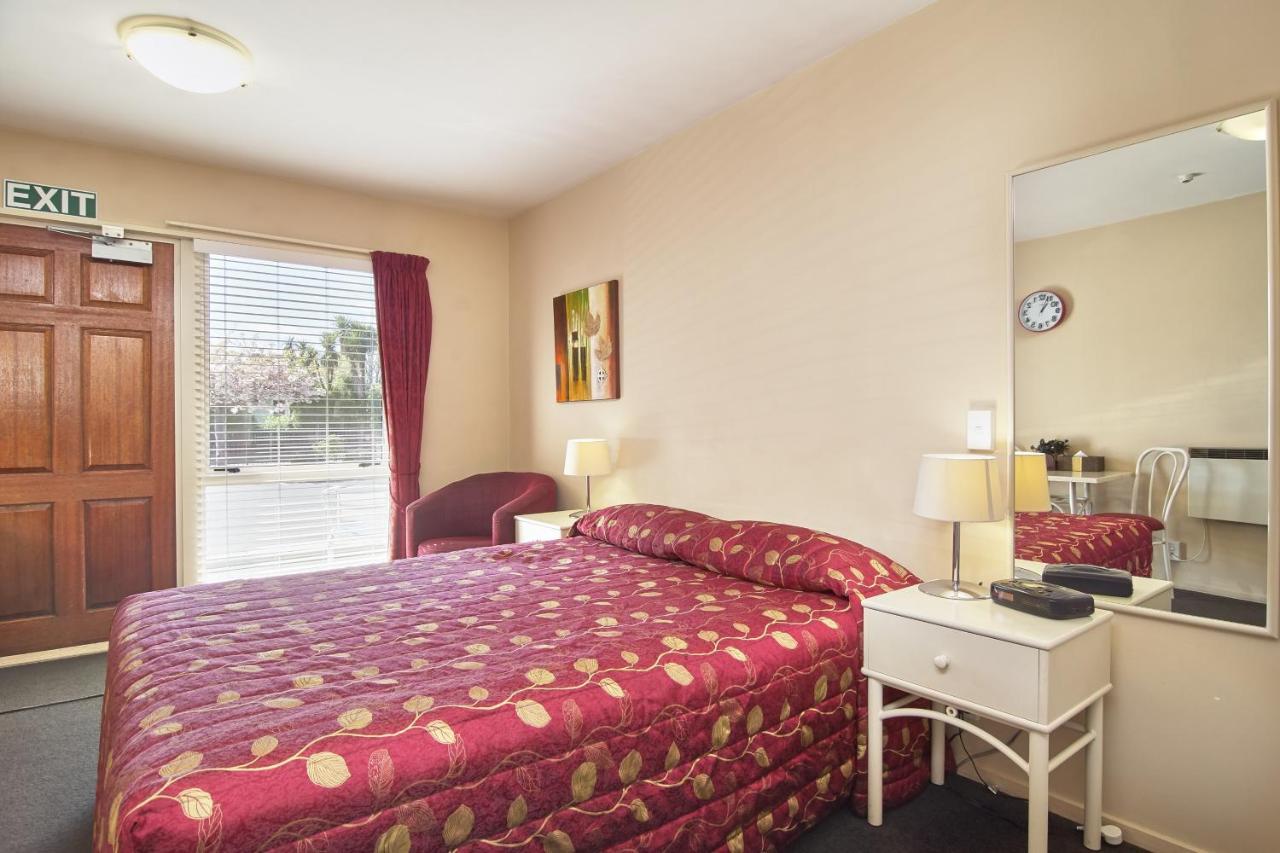 Motel Apollo