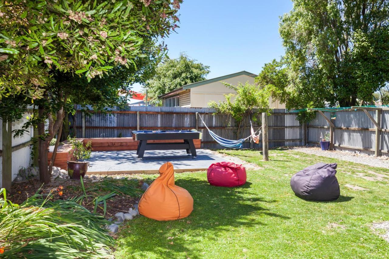 Around The World Backpackers Hostel