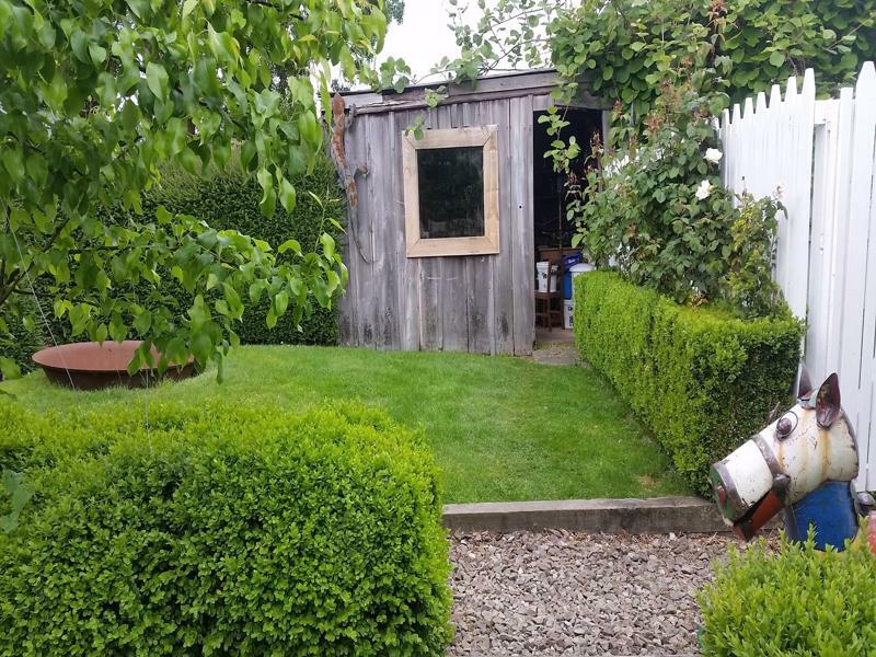 Designer Bed & Breakfast